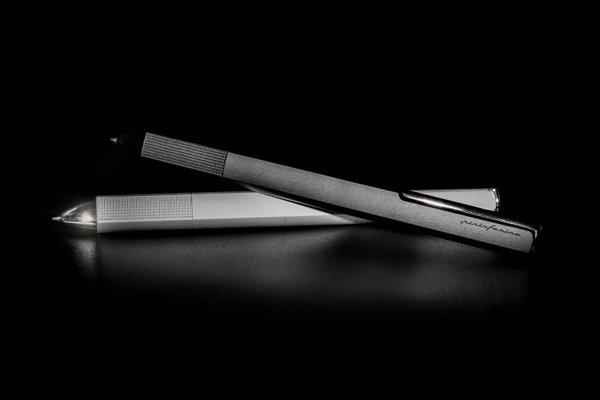 Шариковая ручка PININFARINA PF One - Шариковая ручка PININFARINA PF One SILVER