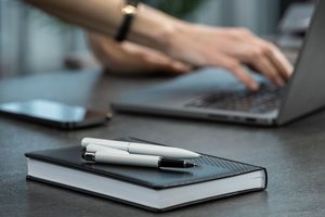 роллер scribo со стилусом, матовый белый