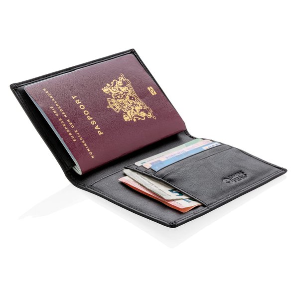 Обложка для паспорта Swiss Peak с защитой от сканирования RFID - Обложка для паспорта Swiss Peak с защитой от сканирования RFID
