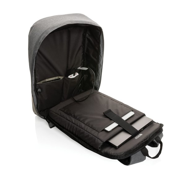 Антикражный рюкзак для ноутбука Swiss Peak с RFID-защитой из rPET AWARE™, 15,6’’ - Антикражный рюкзак для ноутбука Swiss Peak с RFID-защитой из rPET AWARE™, 15,6’’