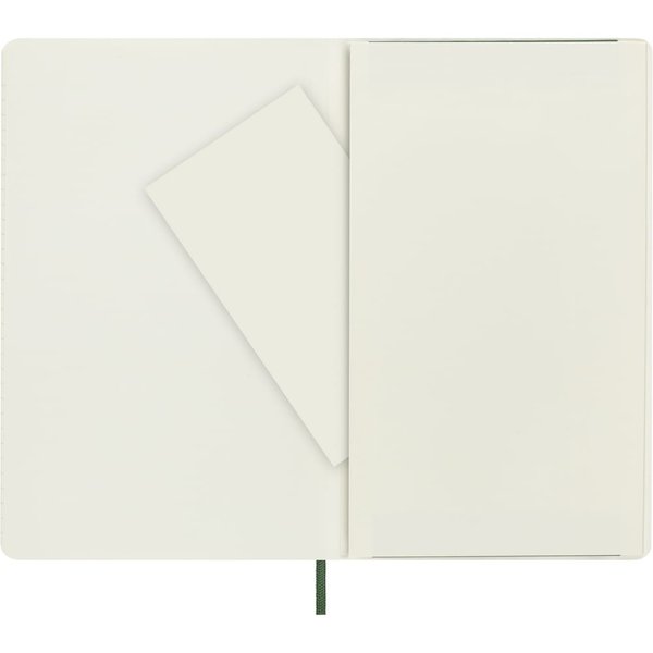 Блокнот MOLESKINE примерно формата A5. - Блокнот MOLESKINE примерно формата A5.