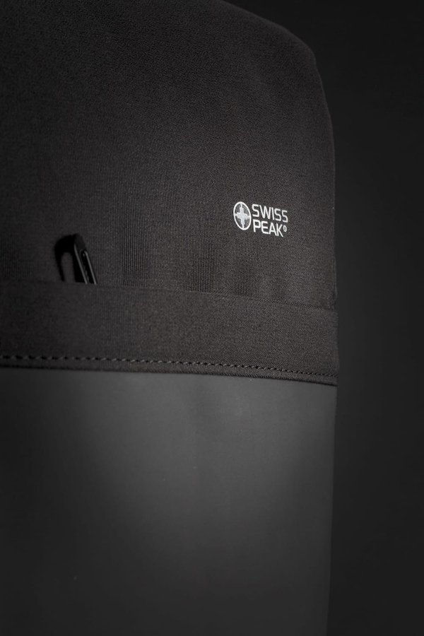 Антикражный рюкзак Swiss Peak 15" с RFID защитой и разъемом USB - Антикражный рюкзак Swiss Peak 15" с RFID защитой и разъемом USB