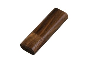 usb 2.0- флешка на 32 гб эргономичной прямоугольной формы с округленными краями