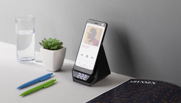 Настольная Bluetooth колонка (3Вт) "Smart Pyramid" с часами и беспроводным (15W) зарядным устройством, с подсветкой логотипа - Настольная Bluetooth колонка (3Вт) "Smart Pyramid" с часами и беспроводным (15W) зарядным устройством, с подсветкой логотипа черный