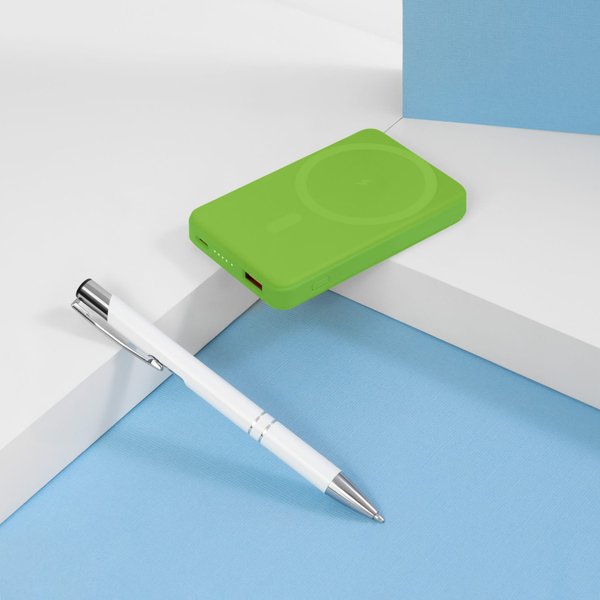 Внешний аккумулятор Ларго PD (Largo PD) 5000mAh с функцией беспроводной зарядки 15W, салатовый