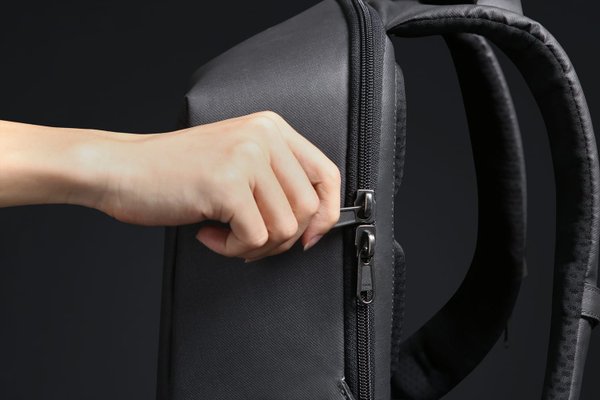 Рюкзак KORIN HiPack 43х33х16 см, черный - Рюкзак KORIN HiPack 43х33х16 см, черный