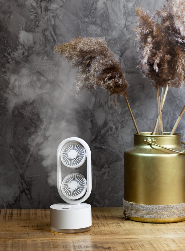 Портативный увлажнитель воздуха "Smart Wind" с двумя вентиляторами - Портативный увлажнитель воздуха "Smart Wind" с двумя вентиляторами белый