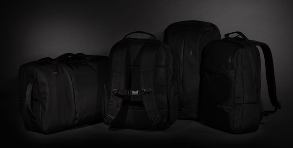 Рюкзак для путешествий Swiss Peak из rPET AWARE™ с регулируемым объемом, 15.6" - Рюкзак для путешествий Swiss Peak из rPET AWARE™ с регулируемым объемом, 15.6"
