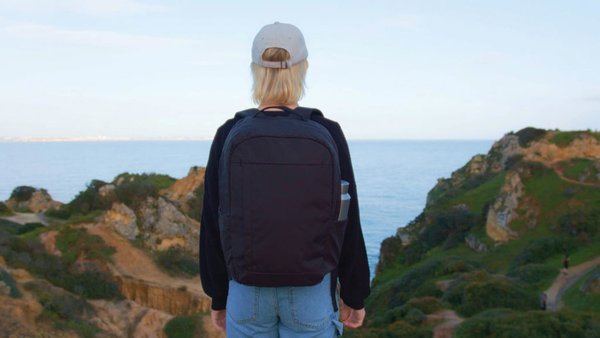 Рюкзак для ноутбука Swiss Peak Edin из rPET Aware™, 15.6" - Рюкзак для ноутбука Swiss Peak Edin из rPET Aware™, 15.6"