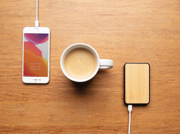 Бамбуковый карманный внешний аккумулятор Fashion, 5000 mAh - Бамбуковый карманный внешний аккумулятор Fashion, 5000 mAh