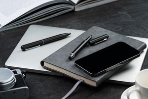 роллер scribo со стилусом, матовый черный