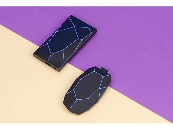 Внешний беспроводной аккумулятор «Geo Wireless» с подсветкой лого, 5000 mAh - Внешний беспроводной аккумулятор «Geo Wireless» с подсветкой лого, 5000 mAh