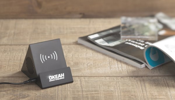Bluetooth колонка-подставка "Rock" 3Вт с беспроводным зарядным устройством и подсветкой логотипа - Bluetooth колонка-подставка "Rock" 3Вт с беспроводным зарядным устройством и подсветкой логотипа черный