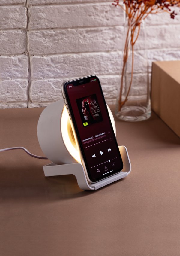 Bluetooth колонка-подставка "Smart Sound" с беспроводным (10W) зарядным устройством и лампой - Bluetooth колонка-подставка "Smart Sound" с беспроводным (10W) зарядным устройством и лампой белый