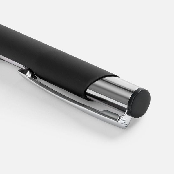 Ручка шариковая Keskus Soft Touch, черная