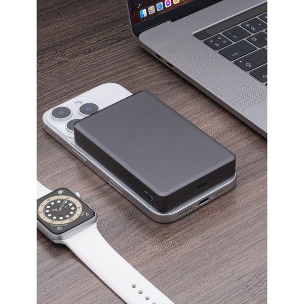 Внешний АКБ NRG Watch 10000 мА-ч, 15Вт, MageSafe - Внешний АКБ NRG Watch 10000 мА-ч, 15Вт, MageSafe