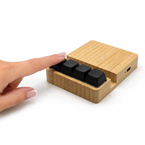 Беспроводное зарядное устройство ClickPad (10W) в виде подставки для телефона, с клавишами анти-стресс - Беспроводное зарядное устройство ClickPad (10W) в виде подставки для телефона, с клавишами анти-стресс, черный