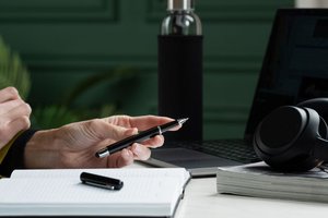 роллер scribo со стилусом, матовый серый