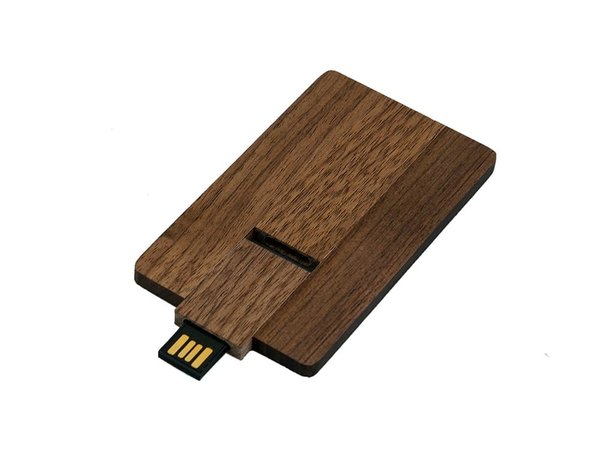 USB 2.0- флешка на 32 Гб в виде деревянной карточки с выдвижным механизмом - USB 2.0- флешка на 32 Гб в виде деревянной карточки с выдвижным механизмом