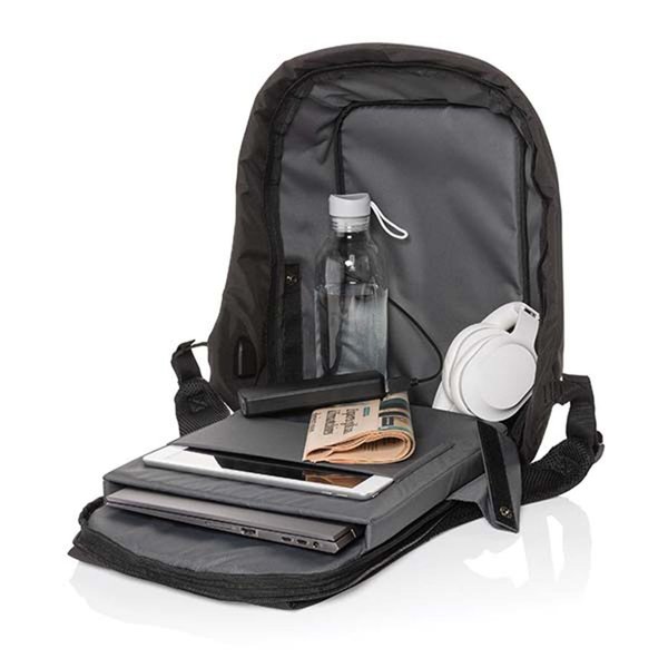 Антикражный рюкзак для ноутбука Swiss Peak из rPET AWARE™, 15,6’’ - Антикражный рюкзак для ноутбука Swiss Peak из rPET AWARE™, 15,6’’