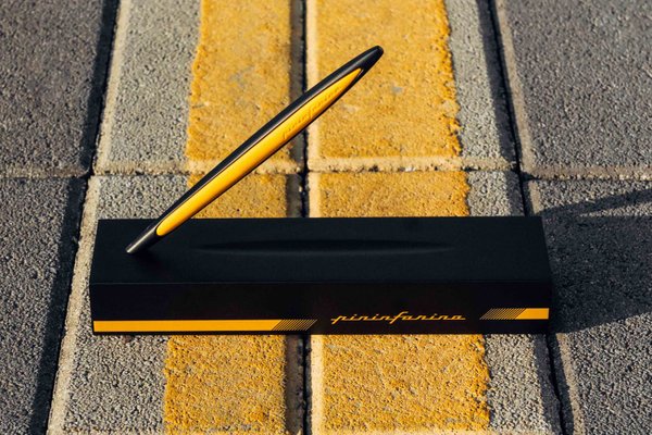 Шариковая ручка Pininfarina Cambiano Race Red - Шариковая ручка Pininfarina Cambiano Race Yellow