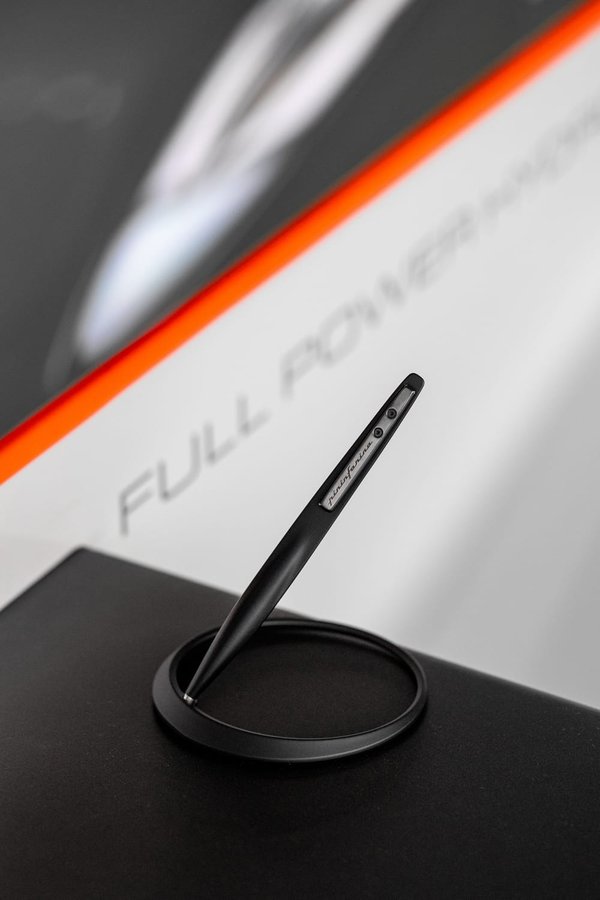 Вечная ручка Pininfarina Space - Вечная ручка Pininfarina SPACE X BLACK