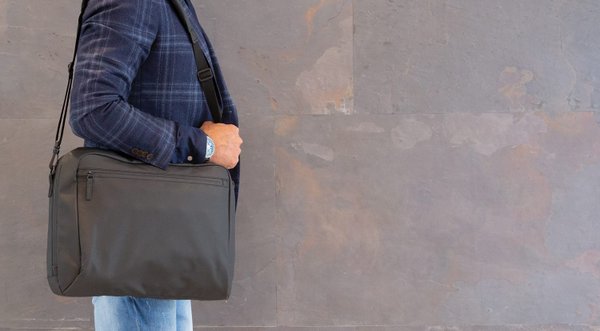 Сумка для ноутбука Fashion Black, 15.6" (без содержания ПВХ) - Сумка для ноутбука Fashion Black, 15.6" (без содержания ПВХ)