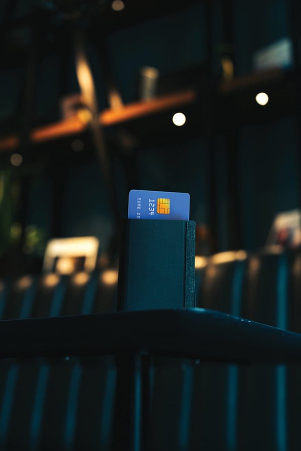 Картхолдер Seekcard с технологией Find My - Картхолдер Seekcard с технологией Find My