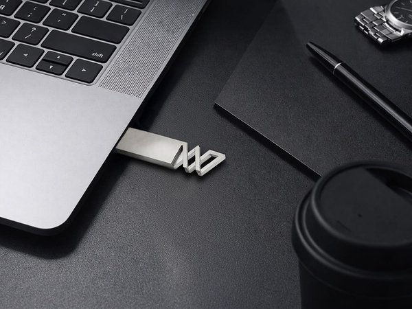 Флешка 32 ГБ USB 3.0 «Адорн» - Флешка 32 ГБ USB 3.0 «Адорн»