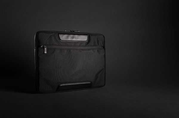 Чехол для ноутбука Swiss Peak Voyager из RPET AWARE™, 15.6" - Чехол для ноутбука Swiss Peak Voyager из RPET AWARE™, 15.6"