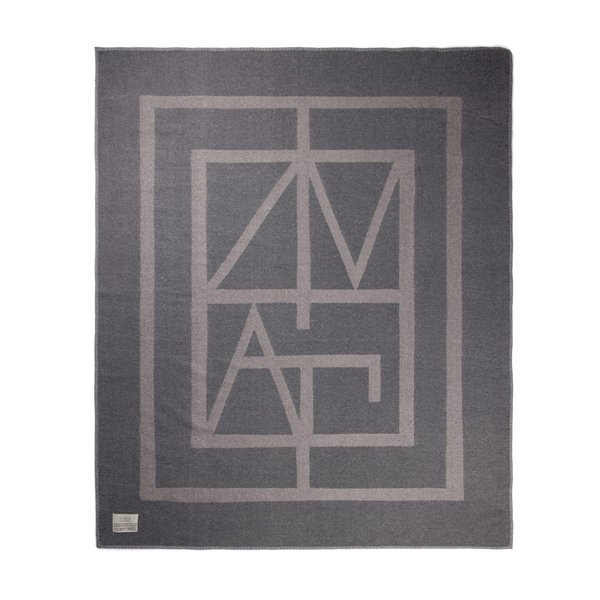 Плед VINGA Monogram из переработанного полиэстера GRS, 170x130 см - Плед VINGA Monogram из переработанного полиэстера GRS, 170x130 см