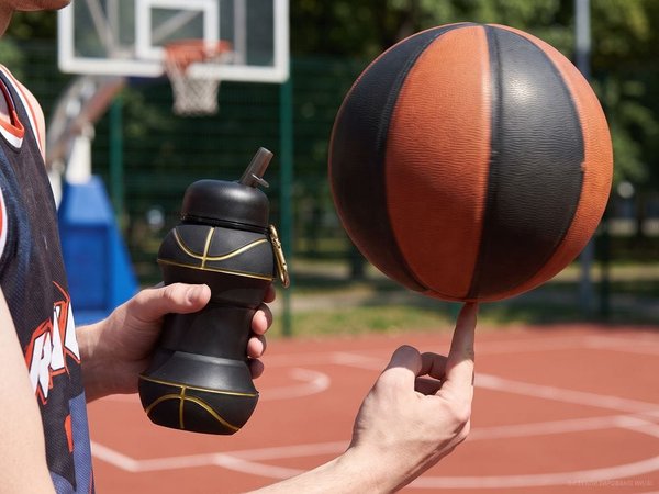 Складная бутылка для воды Basketball Flex, черная