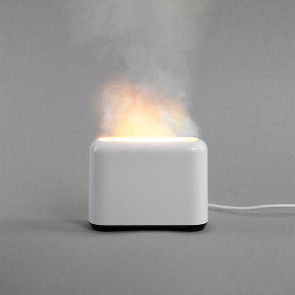 Увлажнитель "Flame" с эффектом пламени - Увлажнитель "Flame" с эффектом пламени белый