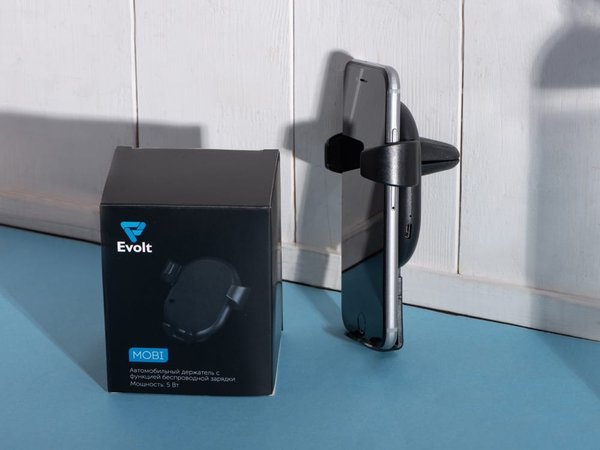 Автомобильное беспроводное зарядное устройство «Mobi» - Автомобильное беспроводное зарядное устройство «Mobi»
