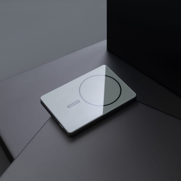 Внешний аккумулятор Оникс PD (Onyx PD) 5000mAh с функцией беспроводной зарядки 15W, серый