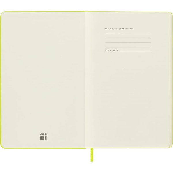 Блокнот MOLESKINE примерно формата A5. - Блокнот MOLESKINE примерно формата A5.