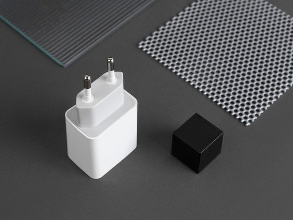 Сетевое зарядное устройство «NEO ZQ3 PD», 20 Вт - Сетевое зарядное устройство «NEO ZQ3 PD», 20 Вт