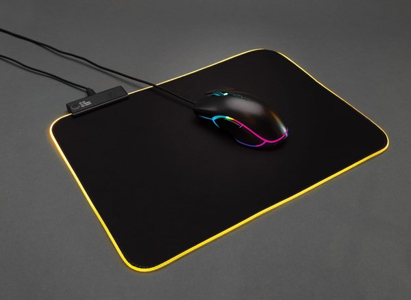 Игровой коврик для мыши с RGB-подсветкой - Игровой коврик для мыши с RGB-подсветкой
