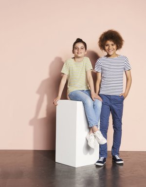 футболка детская miles kids белая с темно-синим