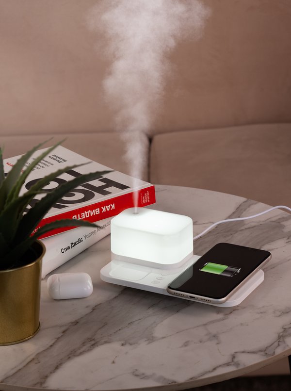 Настольная беспроводная (15W) зарядная станция "Smart Base" с увлажнителем и лампой - Настольная беспроводная (15W) зарядная станция "Smart Base" с увлажнителем и лампой белый