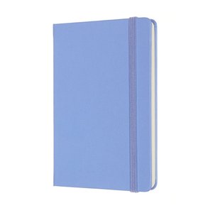 блокнот moleskine примерно формата a6.