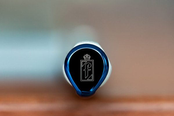Шариковая ручка PININFARINA PF One - Шариковая ручка PININFARINA PF One SILVER /BLUE