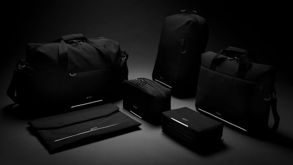 Рюкзак Swiss Peak с RFID-защитой и USB-A из rPET AWARE™, 15,6’’ - Рюкзак Swiss Peak с RFID-защитой и USB-A из rPET AWARE™, 15,6’’