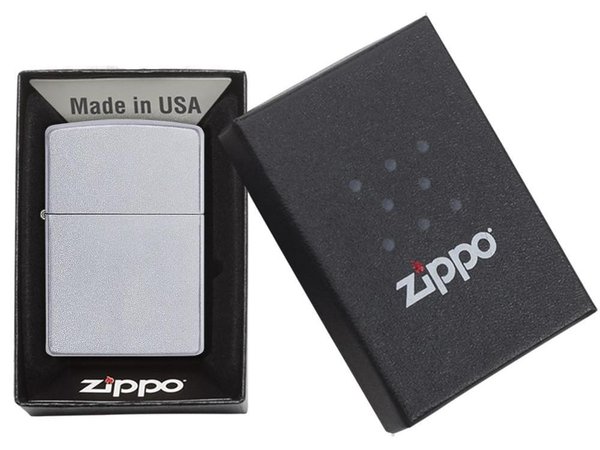 Зажигалка ZIPPO Classic с покрытием Satin Chrome™ - Зажигалка ZIPPO Classic с покрытием Satin Chrome™