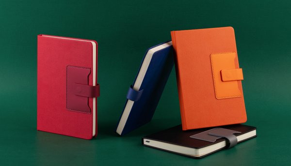Ежедневник недатированный "Монти", формат А5 - Ежедневник недатированный "Монти", формат А5 оранжевый