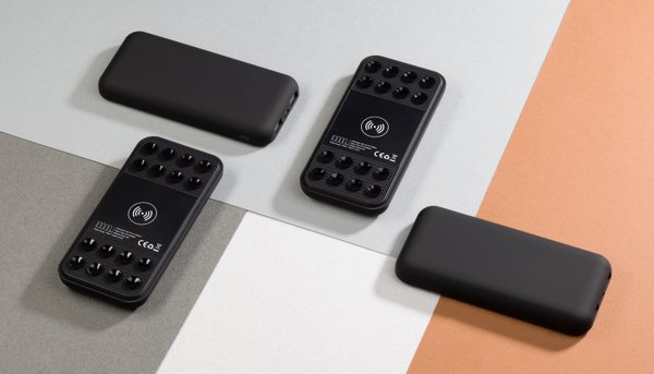 Беспроводное зарядное устройство "Sticky SOFTTOUCH", 10000 mAh с подсветкой логотипа и присосками - Беспроводное зарядное устройство "Sticky SOFTTOUCH", 10000 mAh с подсветкой логотипа и присосками черный