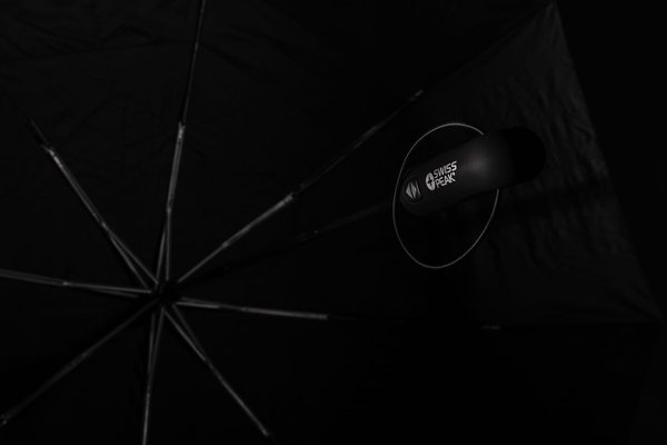Компактный зонт-антишторм Tornado от Swiss Peak из rPET Aware™, d120 см - Компактный зонт-антишторм Tornado от Swiss Peak из rPET Aware™, d120 см