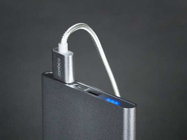 Внешний аккумулятор «NEO AX70S», 7000mAh - Внешний аккумулятор «NEO AX70S», 7000mAh