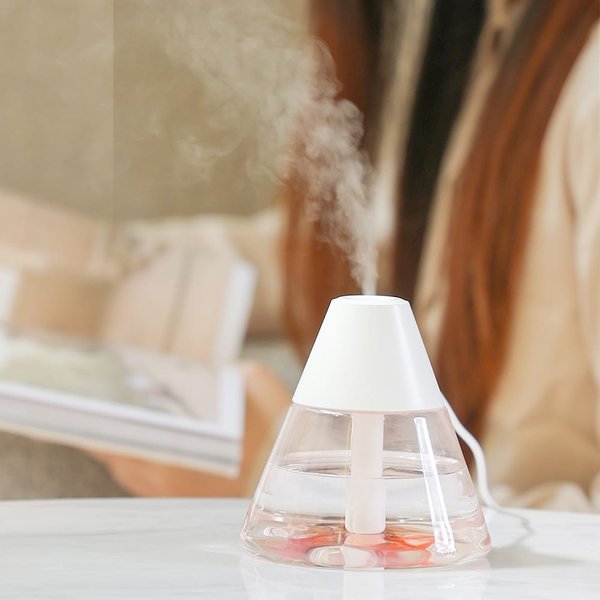 Светодиодный USB увлажнитель-аромадиффузор Cone, белый - Светодиодный USB увлажнитель-аромадиффузор Cone, белый