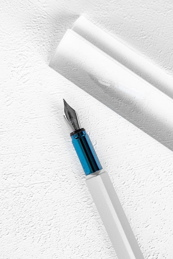Перьевая ручка PININFARINA PF One SILVER - Перьевая ручка PININFARINA PF One SILVER /BLUE